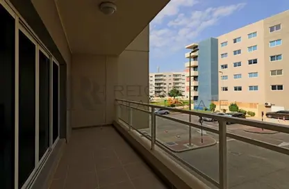 Apartment - 2 Bedrooms - 2 Bathrooms for rent in Tower 13 - Al Reef Downtown - Al Reef - Abu Dhabi