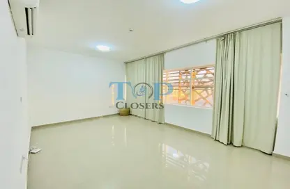 Apartment - 2 Bedrooms - 2 Bathrooms for rent in Civic Center - Al Jimi - Al Ain