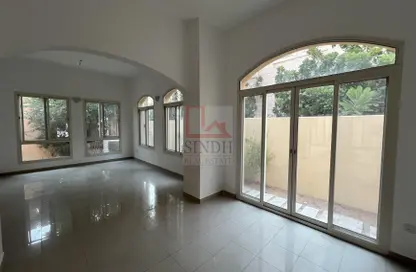 Villa - 4 Bedrooms - 5 Bathrooms for rent in Mushrif Gardens - Al Mushrif - Abu Dhabi