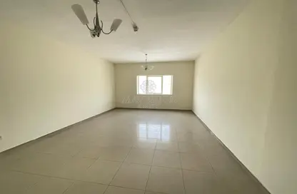 Apartment - 1 Bedroom - 1 Bathroom for rent in Al Butina 9 Building - Al Butina - Sharjah