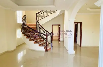 Stairs image for: Villa - 5 Bedrooms - 5 Bathrooms for rent in Jumeirah 2 - Jumeirah - Dubai, Image 1