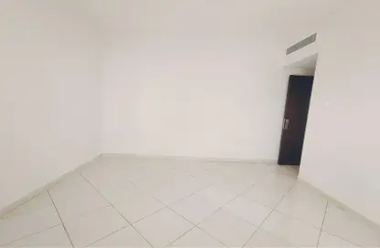 Apartment - 1 Bedroom - 1 Bathroom for rent in Muwaileh 3 Building - Muwaileh - Sharjah