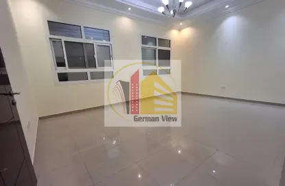 Apartment - 1 Bathroom for rent in Villa Compound - Khalifa City - Abu Dhabi