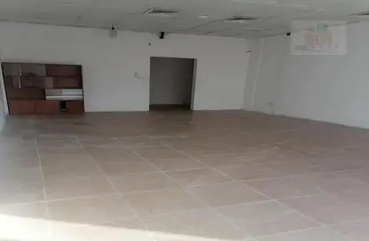 Shop - Studio - 1 Bathroom for rent in L08 - Greece Cluster - International City - Dubai