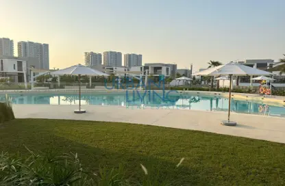 Villa - 5 Bedrooms - 6 Bathrooms for sale in Murooj Al Furjan - Al Furjan - Dubai