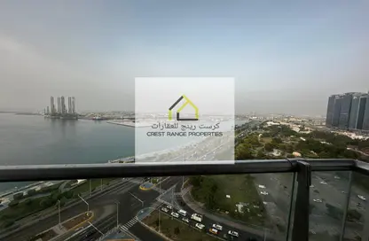 Apartment - 2 Bedrooms - 4 Bathrooms for rent in Al Reef Tower - Corniche Road - Abu Dhabi