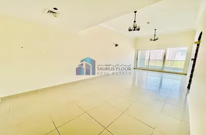 Apartment - 2 Bedrooms - 3 Bathrooms for rent in Al Mamzar Building - Al Mamzar - Deira - Dubai