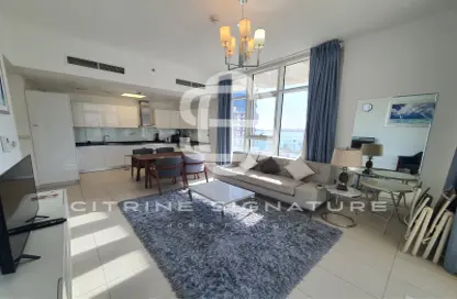 Apartment - 1 Bedroom - 2 Bathrooms for sale in Royal Bay - Palm Jumeirah - Dubai