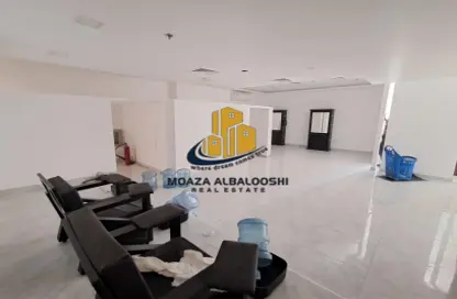 Shop - Studio - 1 Bathroom for rent in Al Taawoon Towers - Al Khan - Sharjah