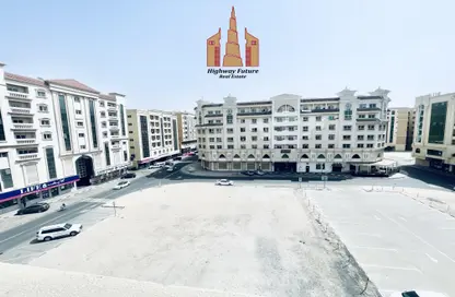 Apartment - 1 Bedroom - 2 Bathrooms for rent in Muwailih Building - Muwaileh - Sharjah