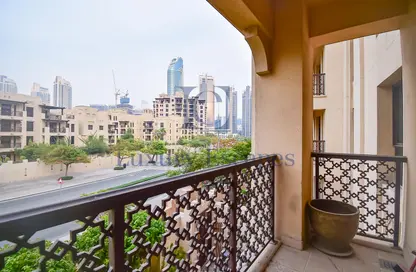 Apartment - 1 Bedroom - 1 Bathroom for sale in Kamoon 1 - Kamoon - Old Town - Dubai