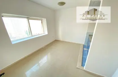 Apartment - 1 Bathroom for rent in Zakhir Tower 3 - Zakhir Towers - Al Taawun - Sharjah