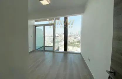 Apartment - 1 Bedroom - 1 Bathroom for sale in Bloom Towers B - Bloom Towers - Jumeirah Village Circle - Dubai