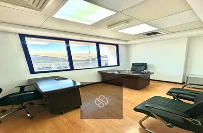 Office Space - Studio - 1 Bathroom for rent in Al Kazim Building - Karama Park Area - Al Karama - Dubai