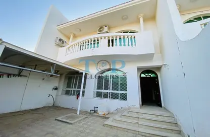 Villa - 4 Bedrooms - 5 Bathrooms for rent in Al Kewaitat - Central District - Al Ain