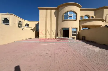 Villa - 3 Bedrooms - 5 Bathrooms for rent in Al Dhait South - Al Dhait - Ras Al Khaimah