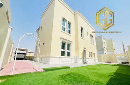 Villa - 4 Bedrooms - 5 Bathrooms for rent in Al Quoz 2 - Al Quoz - Dubai