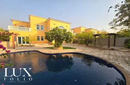 Villa - 5 Bedrooms - 6 Bathrooms for rent in Legacy - Jumeirah Park - Dubai