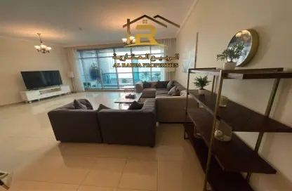 Living Room image for: Apartment - 2 Bedrooms - 2 Bathrooms for rent in Ajman Corniche Road - Ajman, Image 1