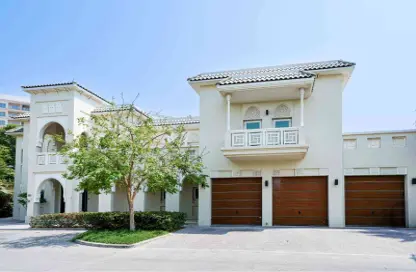 Villa - 6 Bedrooms - 7 Bathrooms for sale in Quortaj - North Village - Al Furjan - Dubai