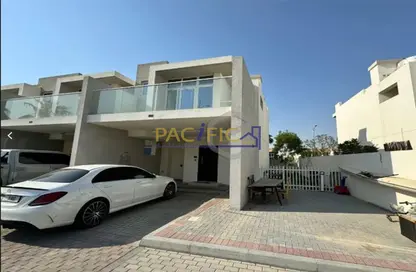 Villa - 3 Bedrooms - 4 Bathrooms for sale in Albizia - Damac Hills 2 - Dubai