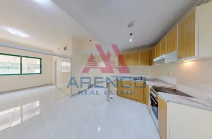 Apartment - 1 Bathroom for rent in Golden Sands 12 - Mankhool - Bur Dubai - Dubai