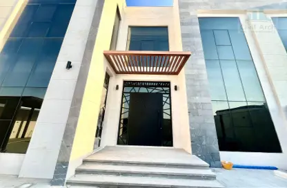 Villa - 5 Bedrooms for rent in Al Barsha 3 Villas - Al Barsha 3 - Al Barsha - Dubai