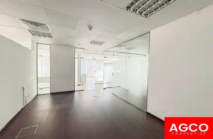 Office Space - Studio - 1 Bathroom for rent in Opal Tower - Business Bay - Dubai