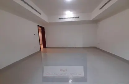 Apartment - 2 Bedrooms - 3 Bathrooms for rent in Shabiya 9 - Shabiya - Mussafah - Abu Dhabi