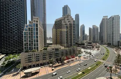 Apartment - 2 Bedrooms - 3 Bathrooms for rent in The Lofts - Downtown Dubai - Dubai