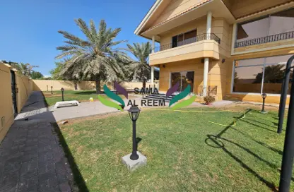 Villa - 4 Bedrooms - 5 Bathrooms for rent in Al Manara - Dubai