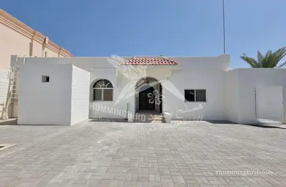 Villa - 4 Bedrooms - 6 Bathrooms for rent in Al Mnaizlah - Falaj Hazzaa - Al Ain