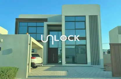 Villa - 4 Bedrooms - 5 Bathrooms for rent in Nad Al Dhabi - Al Jubail Island - Abu Dhabi