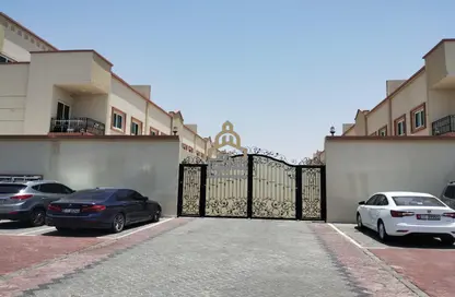 Townhouse - 4 Bedrooms - 4 Bathrooms for rent in Khalifa City - Abu Dhabi