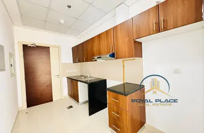 Apartment - 1 Bathroom for rent in Nova Tower - Dubai Silicon Oasis - Dubai