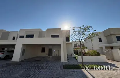 Townhouse - 4 Bedrooms - 4 Bathrooms for rent in Noor Townhouses - Town Square - Dubai