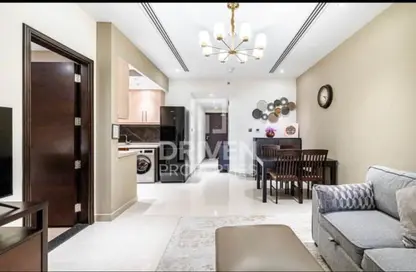 Apartment - 1 Bedroom - 2 Bathrooms for rent in Elite Downtown Residence - Downtown Dubai - Dubai