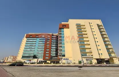 Apartment - 1 Bathroom for rent in Global Green View II - CBD (Central Business District) - International City - Dubai