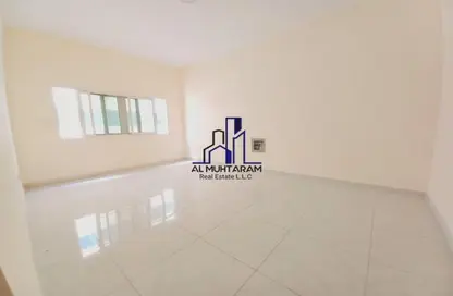 Apartment - 2 Bedrooms - 2 Bathrooms for rent in SG Muwaileh Building - Muwaileh - Sharjah