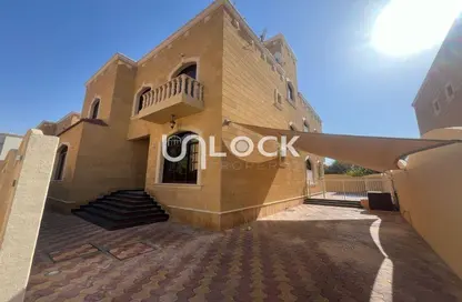 Villa - 5 Bedrooms - 5 Bathrooms for rent in Shakhbout City - Abu Dhabi