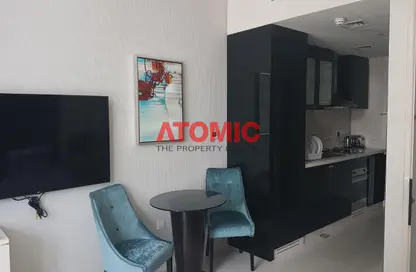 Apartment - 1 Bathroom for rent in Bay's Edge - Business Bay - Dubai