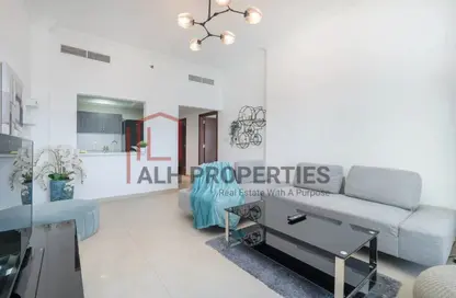 Apartment - 1 Bedroom - 2 Bathrooms for rent in Plaza Residences 2 - Plaza Residences - Jumeirah Village Circle - Dubai