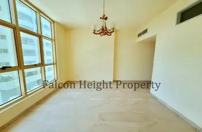 Apartment - 1 Bedroom - 1 Bathroom for rent in Dar Al Majaz - Jamal Abdul Nasser Street - Al Majaz - Sharjah