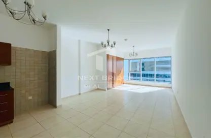 Apartment - 1 Bathroom for rent in Skycourts Tower F - Skycourts Towers - Dubai Land - Dubai