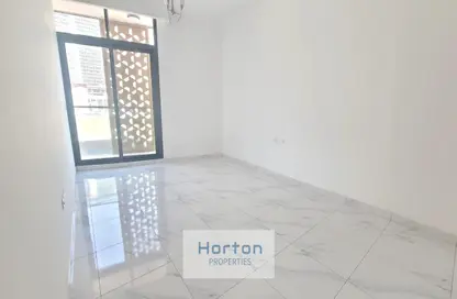 Apartment - 1 Bedroom - 2 Bathrooms for rent in Serenity Lakes 5 - Jumeirah Village Circle - Dubai