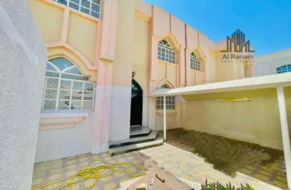 Villa - 3 Bedrooms - 5 Bathrooms for rent in Al Jimi - Al Ain