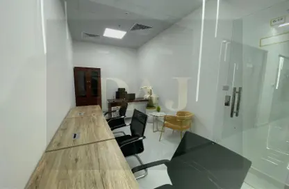 Office Space - Studio - 1 Bathroom for rent in Red Avenue - Al Garhoud - Dubai