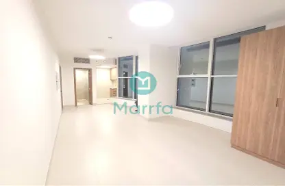 Apartment - 1 Bathroom for rent in DXB Tower - Sheikh Zayed Road - Dubai