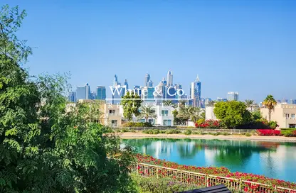 Villa - 4 Bedrooms - 4 Bathrooms for sale in Meadows 5 - Meadows - Dubai