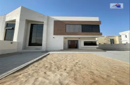 Villa - 4 Bedrooms - 6 Bathrooms for rent in Hoshi 1 - Hoshi - Al Badie - Sharjah